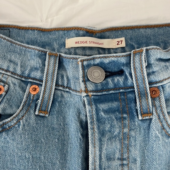 Cropped levis - Picture 2 of 3